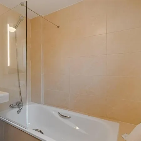 Amazing With Sea Views And Ac, Pa06 Apartment *