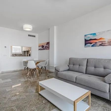 Amazing With Sea Views And Ac, Pa06 Апартаменты