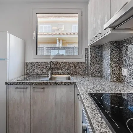 Amazing With Sea Views And Ac, Pa06 Apartment