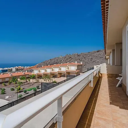 Amazing With Sea Views And Ac, Pa06 Apartment